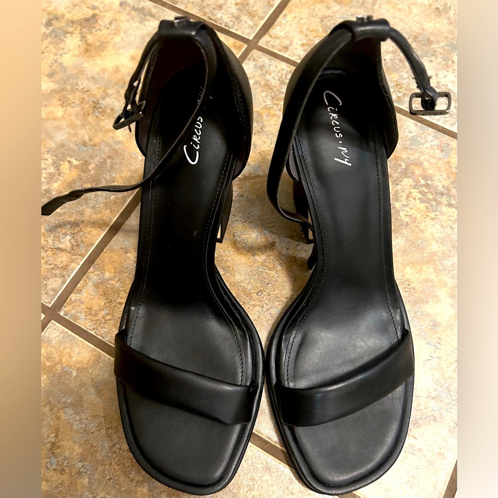 Sam Edelman Circus NY - Holmes Ankle Strap Sandel - Sz 10 - NWOT